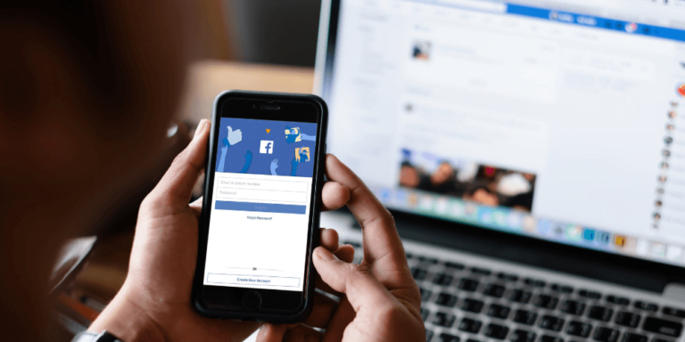 Como mudar o nome no Facebook